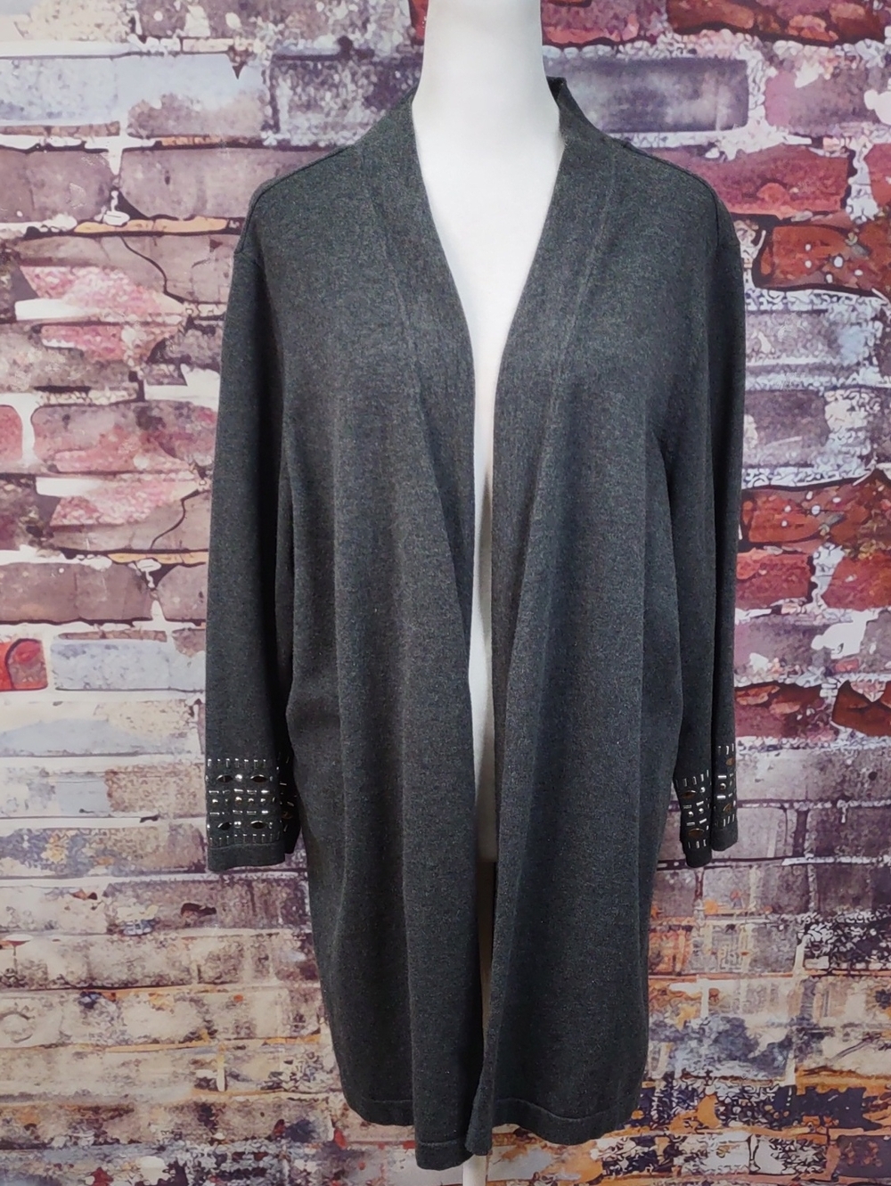 JM Collection Dark Gray Open-Front Studded Cuff Cardigan